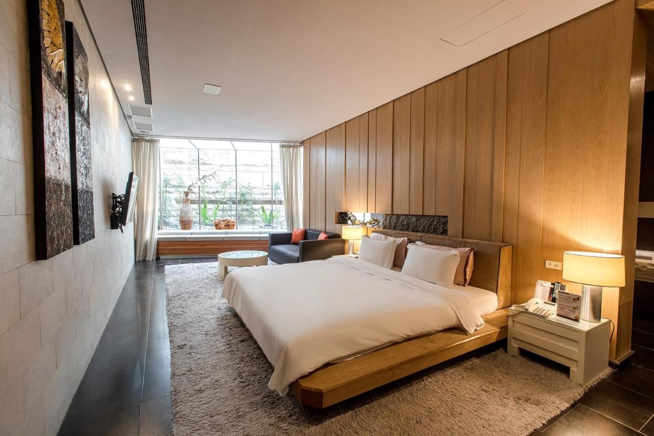 Motel Stars Taichung Eksteriør bilde