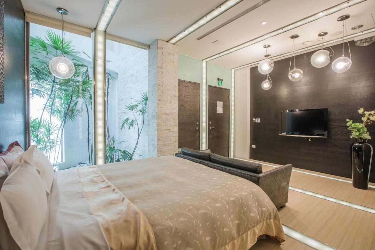 Motel Stars Taichung Eksteriør bilde