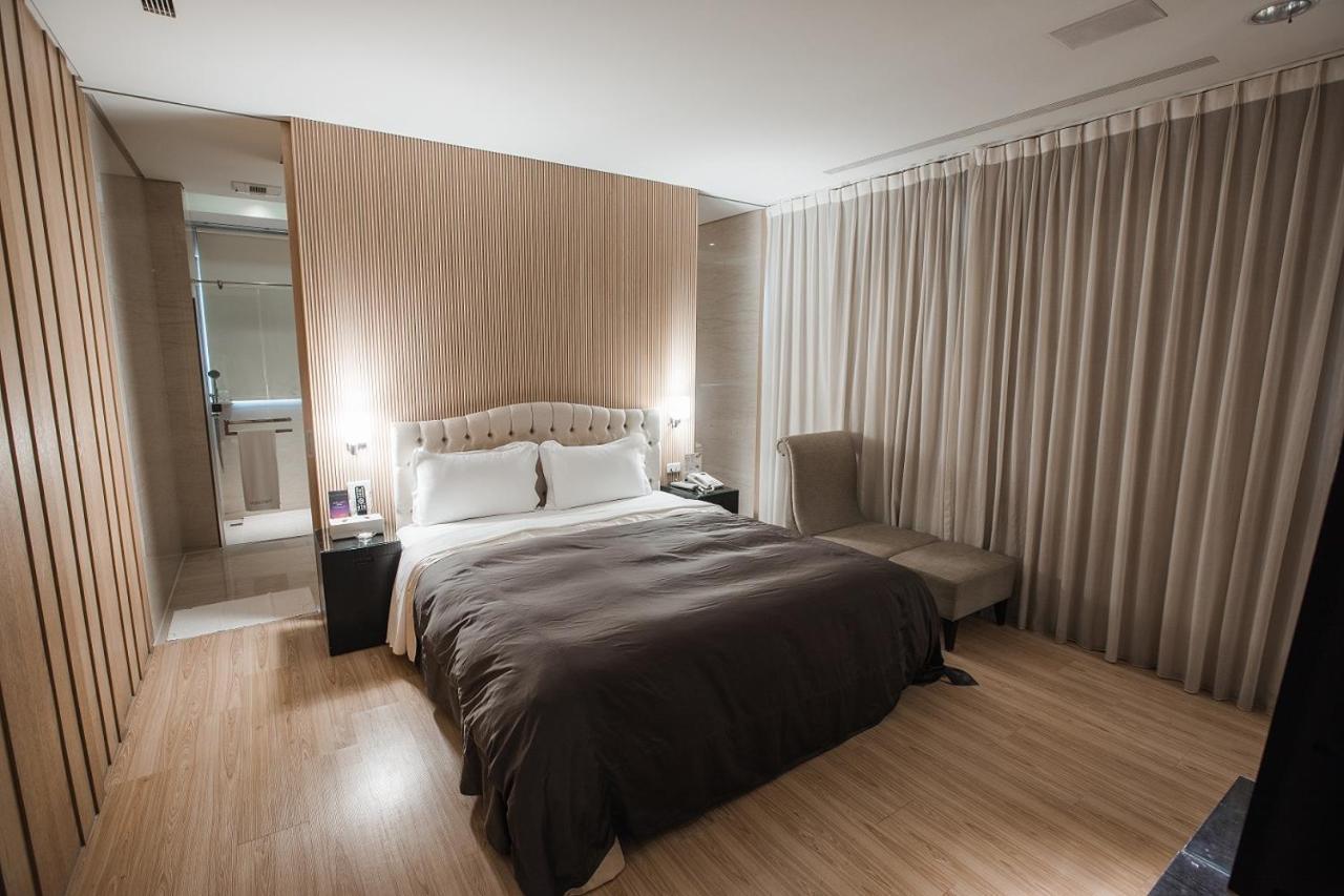Motel Stars Taichung Eksteriør bilde