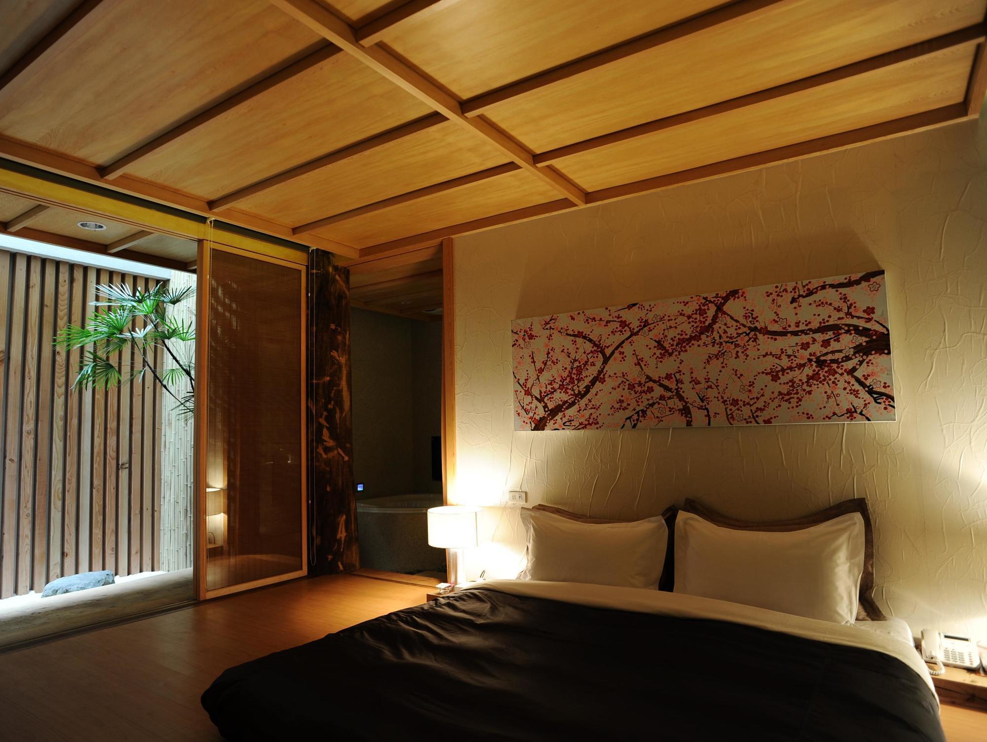 Motel Stars Taichung Eksteriør bilde