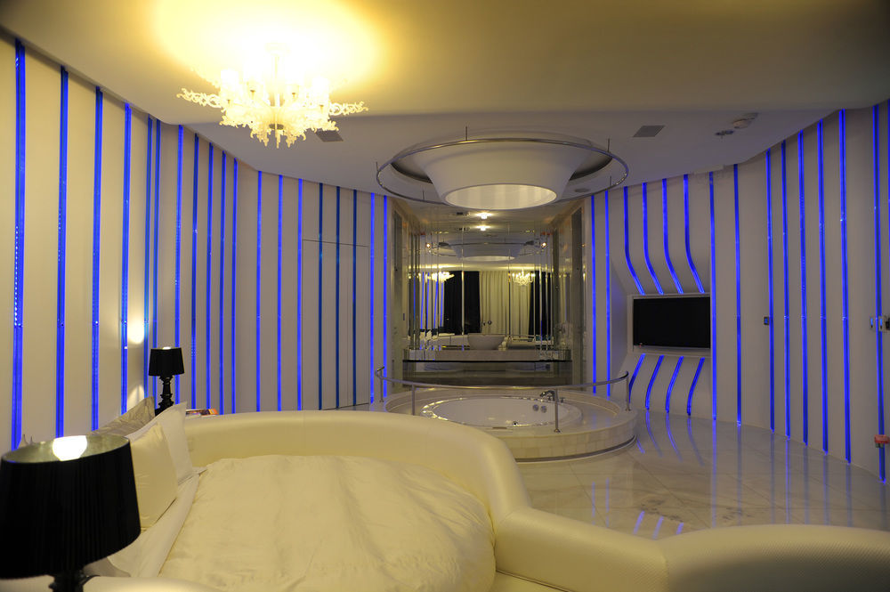 Motel Stars Taichung Eksteriør bilde