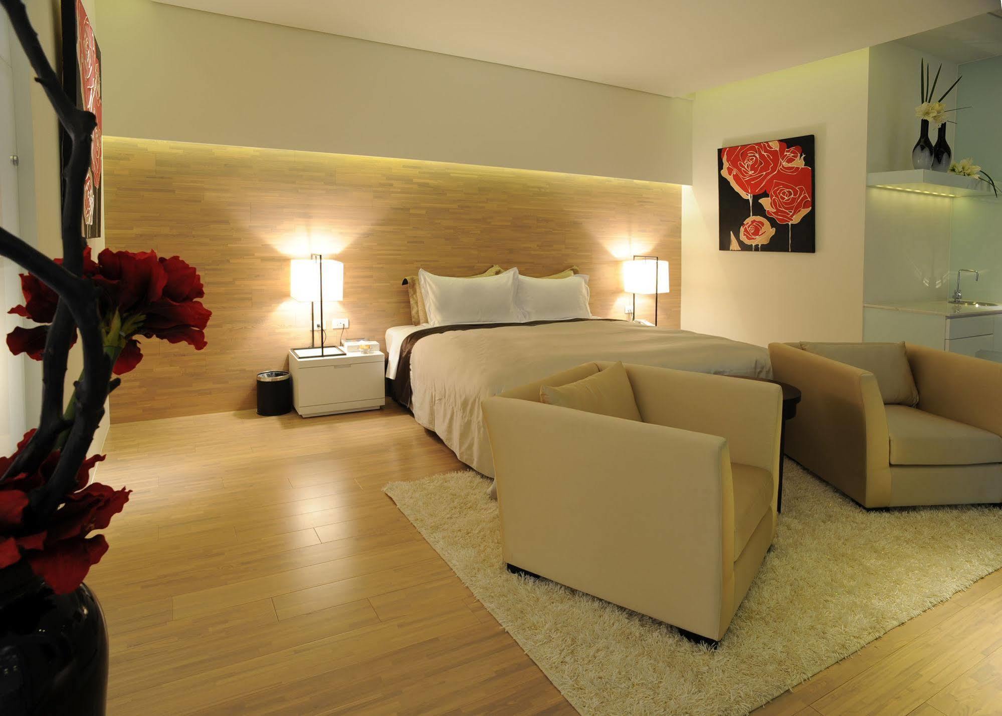 Motel Stars Taichung Eksteriør bilde