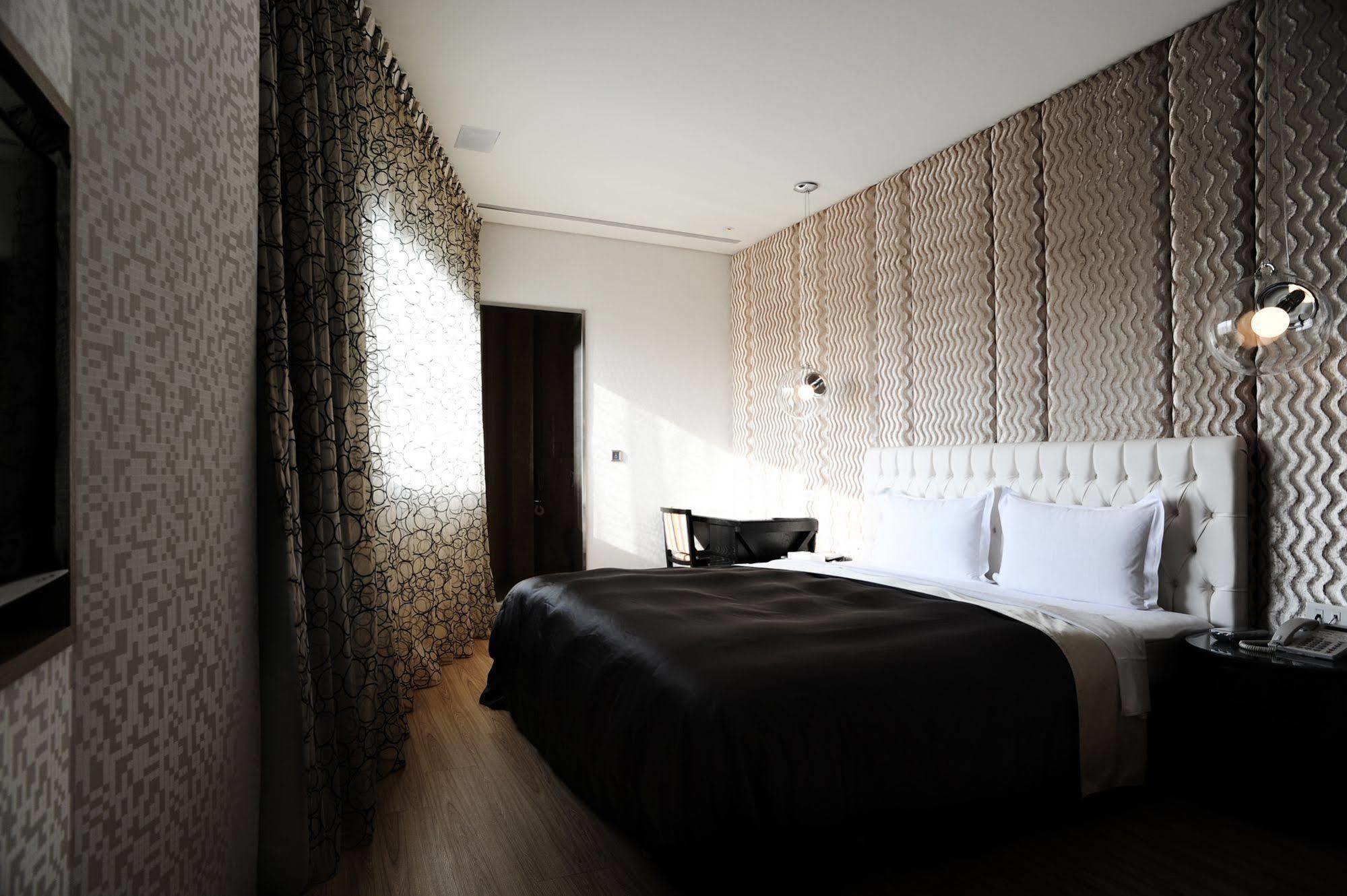 Motel Stars Taichung Eksteriør bilde