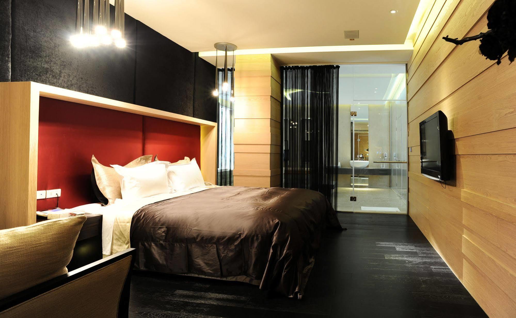 Motel Stars Taichung Eksteriør bilde