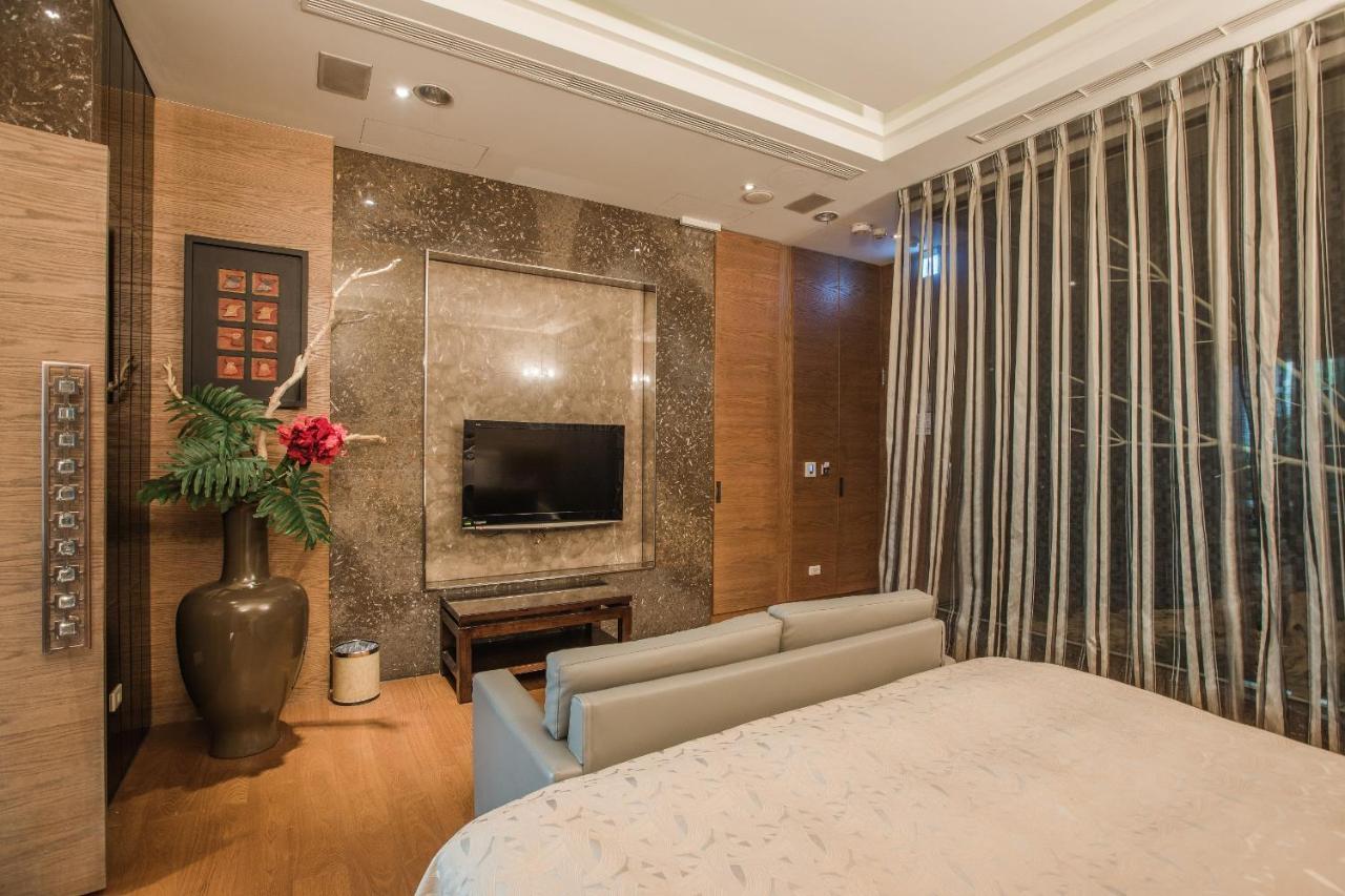 Motel Stars Taichung Eksteriør bilde