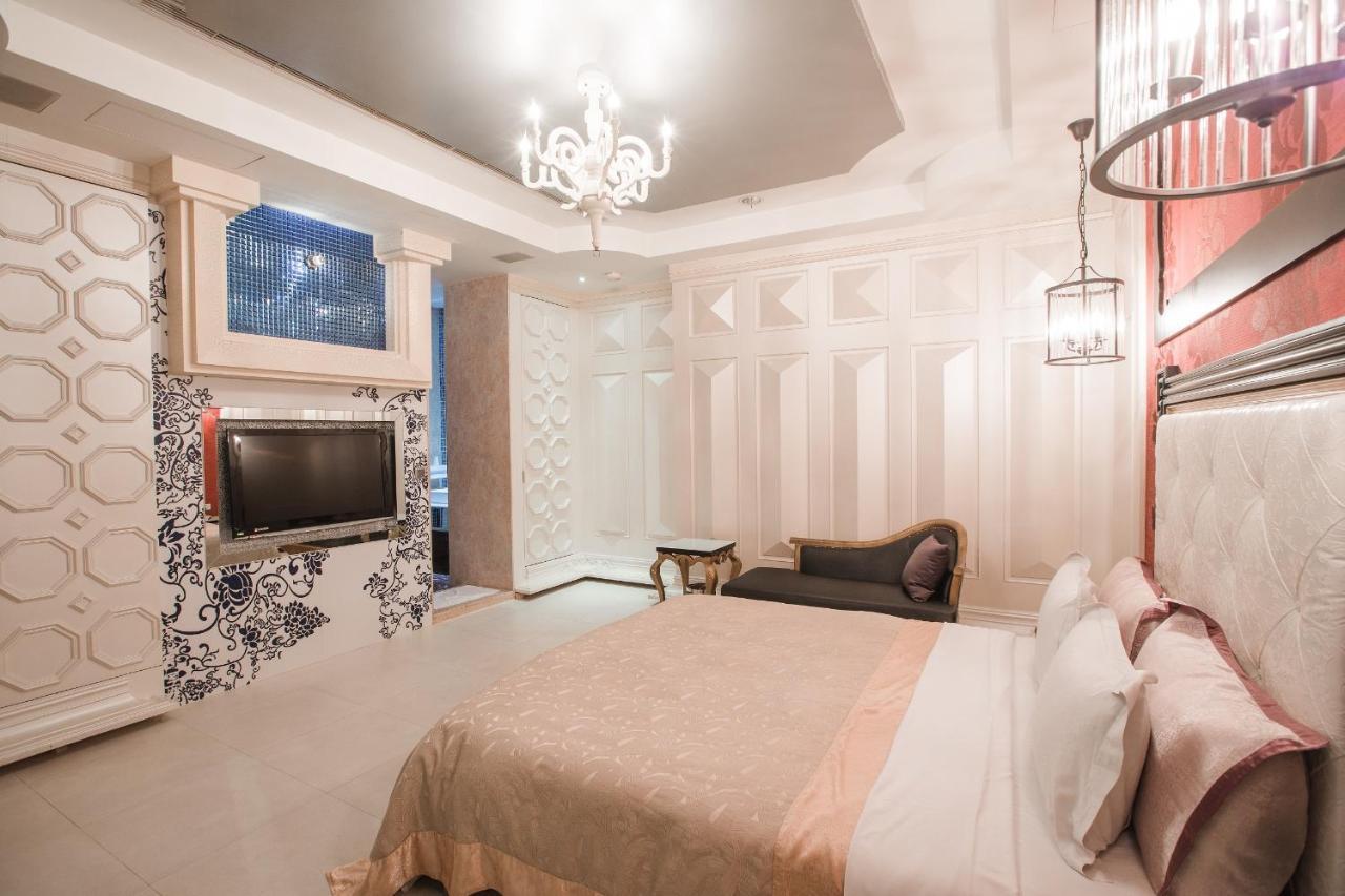 Motel Stars Taichung Eksteriør bilde